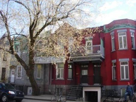 Facade du Bét Hamidrach ‘Hassidé Belz, Montréal