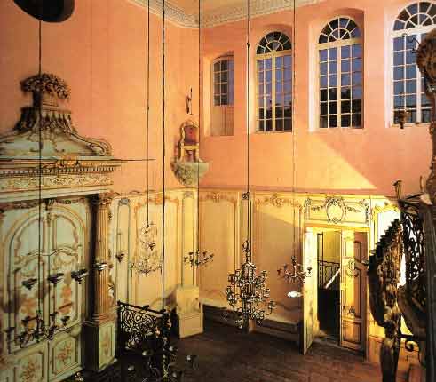 Intérieur de la Synagogue de Cavaillon, France