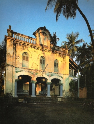 Maguèn Avote à Alibag, Inde