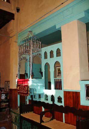 La Téva de la synagogue Aben Danan après sa rénovation