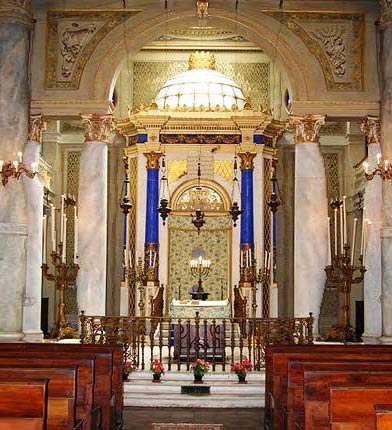 Arone Hakodech de la synagogue de Modena en Italie