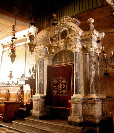 Arone Hakodech de la fameuse synagogue de Padoue en Italie