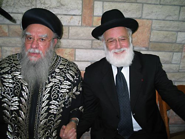 14. Aux cotés de l'ancien grand rabbin d'Israël Rav Bakchi Doron.
