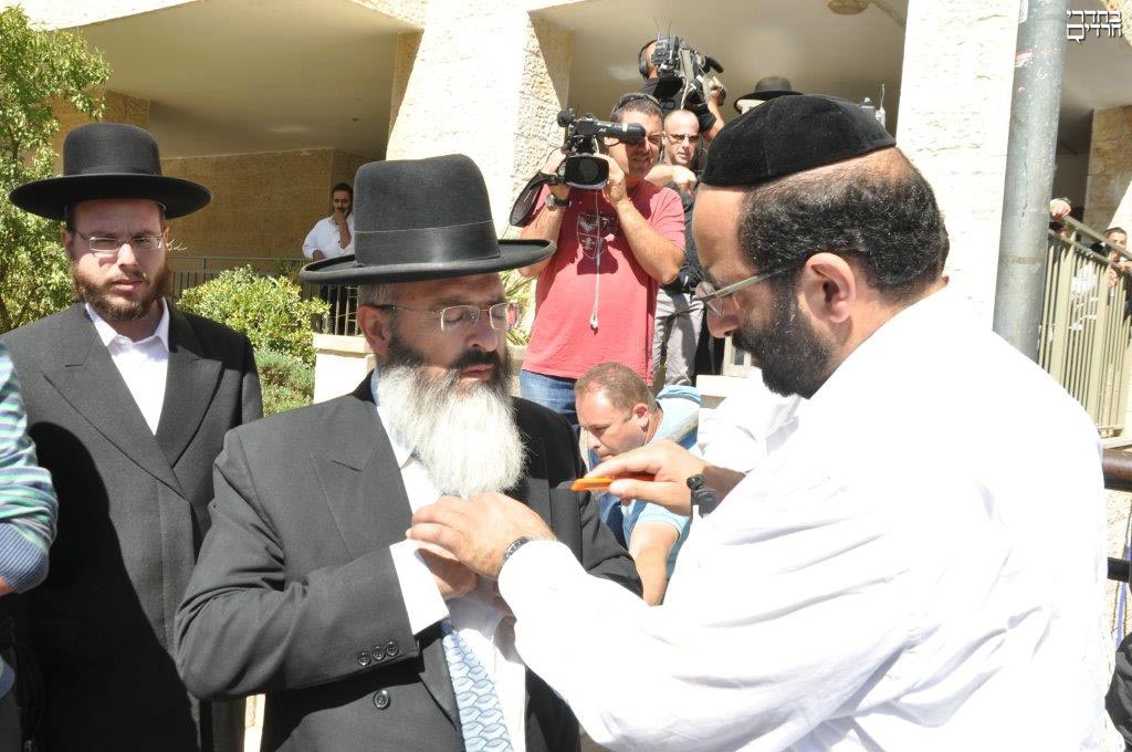 31. Le fils du Rav Zal, Rav Avraham Yossef, grand Rabbin de Holon