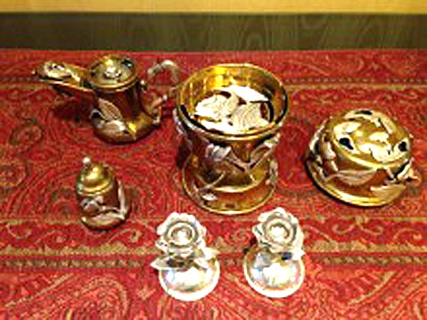 13. Des bougeoirs pour Shabbat.