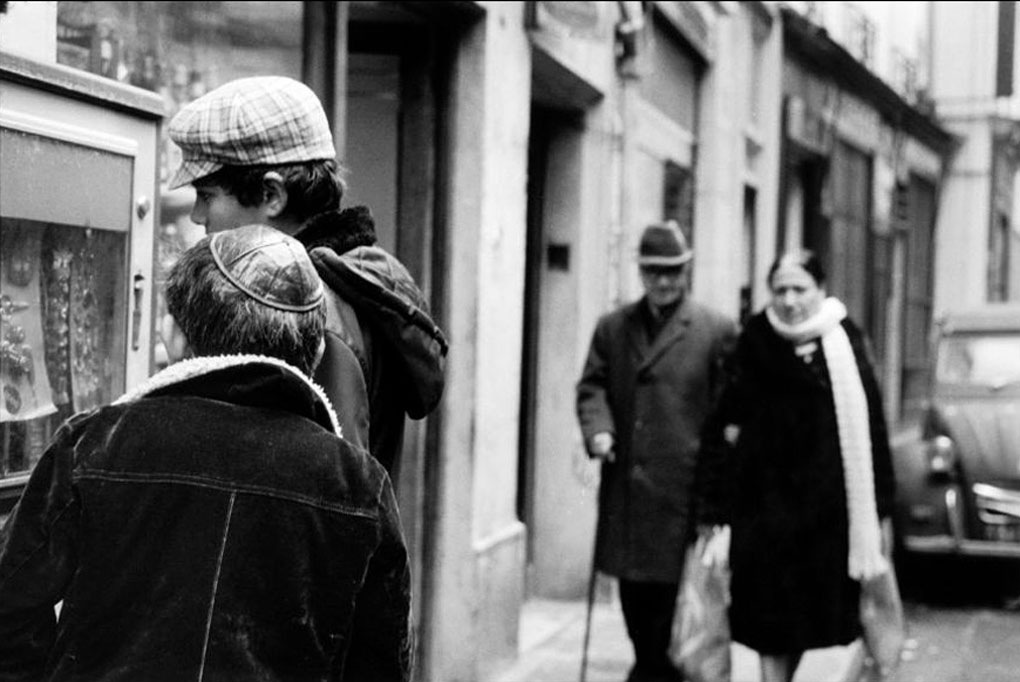 24. Rue des Rosiers, 1975.