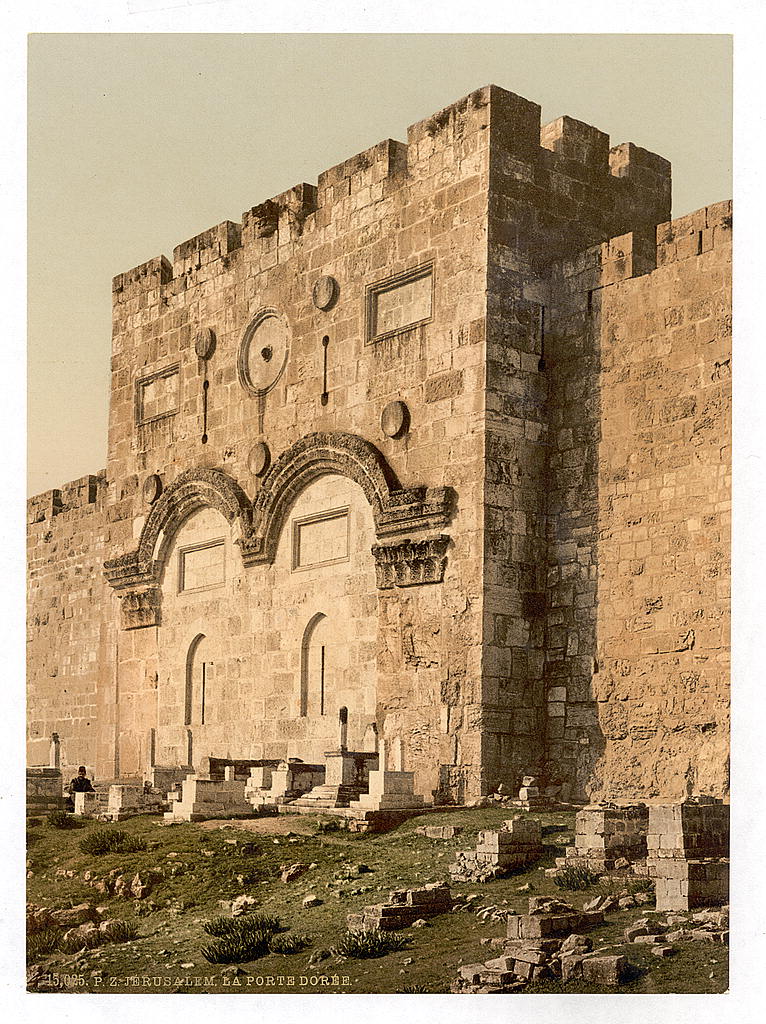 19. La Porte dorée, ou Porte de la Miséricorde (Sha'ar Harahamim), date du Ve siècle. Elle seule permettait d'accéder di...