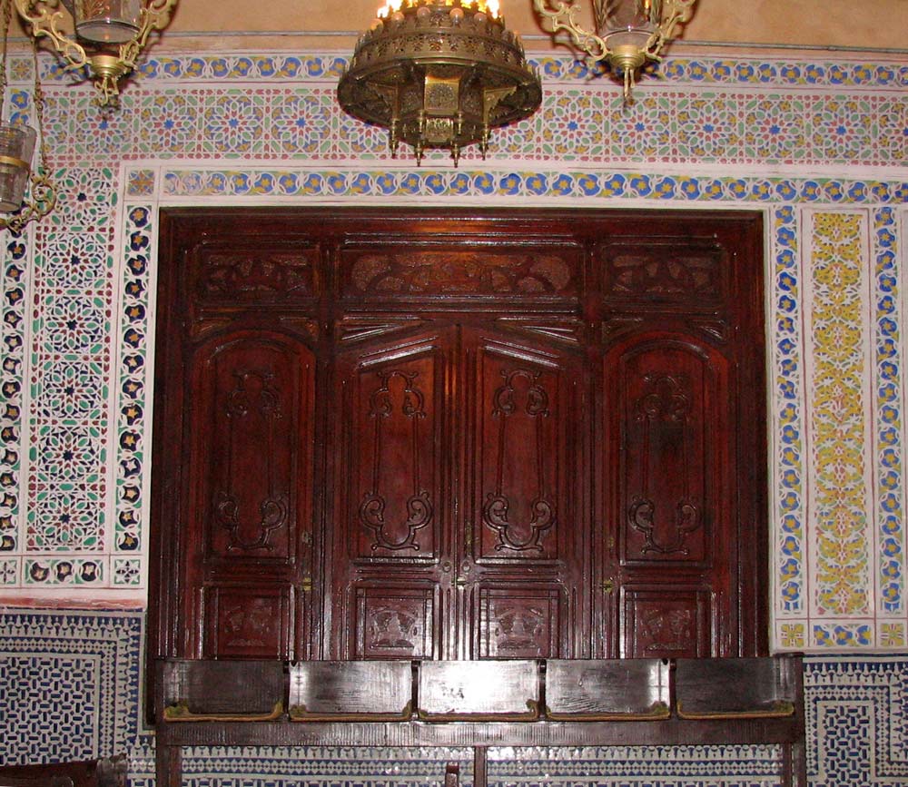 13. Le fameux Hékhal de la synagogue Aben Danan.