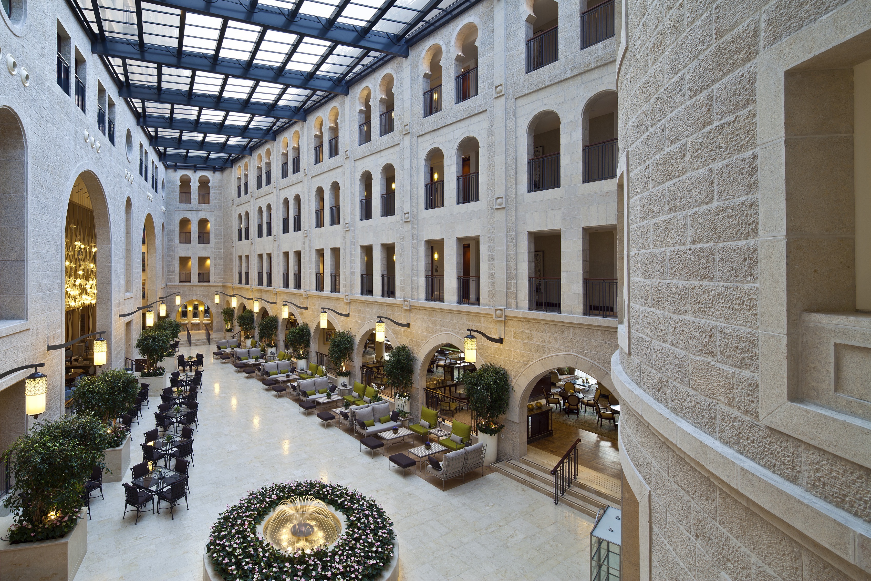 La salle du Waldorf Astoria avant les travaux