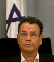 Le ministre de la Justice se met à étudier le Talmud.