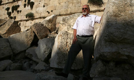 Un descendant d'Hitler converti au judaïsme