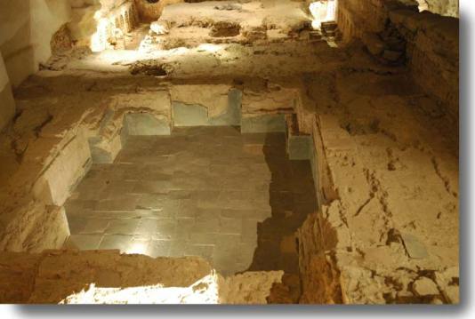 Découverte de thermes vieux de 1 500 ans