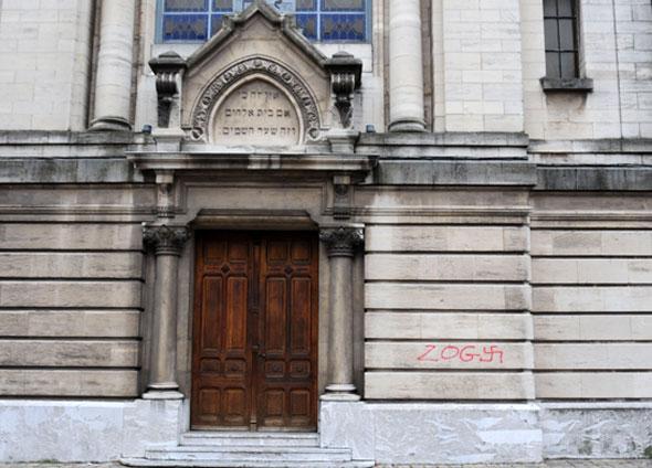 Deux synagogues taguées à Mulhouse et Lille
