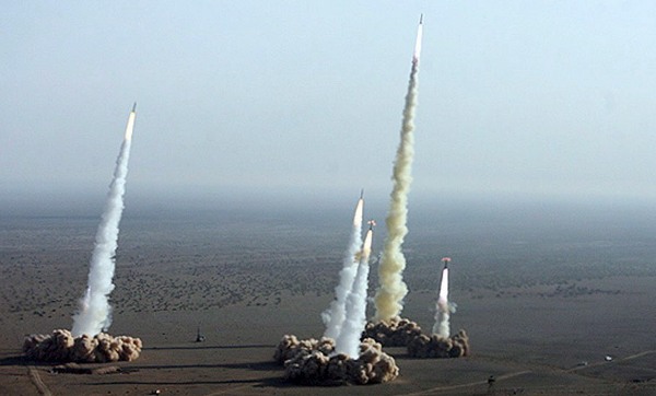 Exercices d'alerte anti-missiles pour religieux