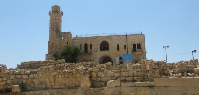 Un Juif attaqué au Tombeau de Shmouel Hanavi