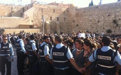 Violente confrontation au Kottel entre les haredim et les femmes du Mur