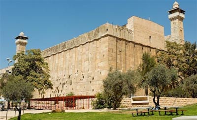 Des dizaines de milliers de personnes ont visité Hébron, et chanté «Am Israël Chai » !
