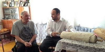 Un Sefer Tora, caché par un vieux couple de polonais, ramené en Israël