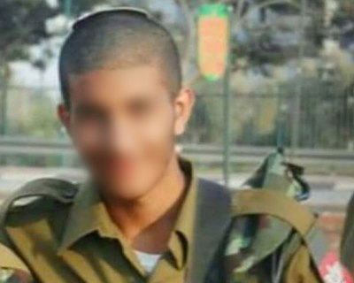 Un soldat sauvé par le mérite de la Chemita