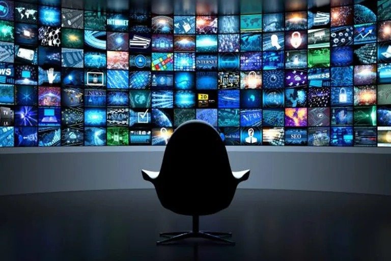 La chute des médias « WOKE » : quand le public dit stop !