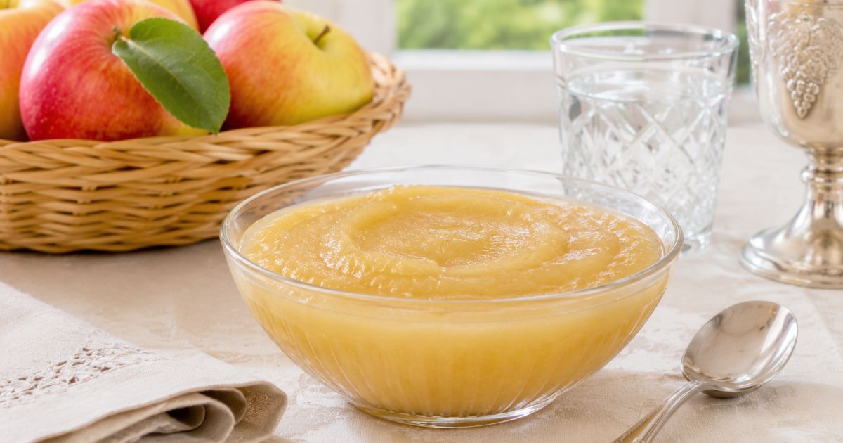 Quelle bénédiction sur une compote de pommes ?