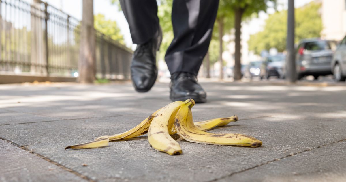 Attention, peau de banane !
