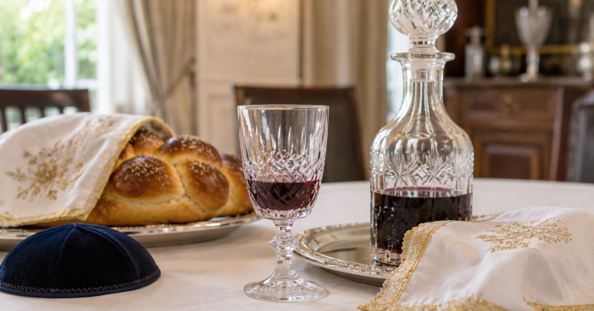 Garder le reste du vin du Kiddouch pour le lendemain